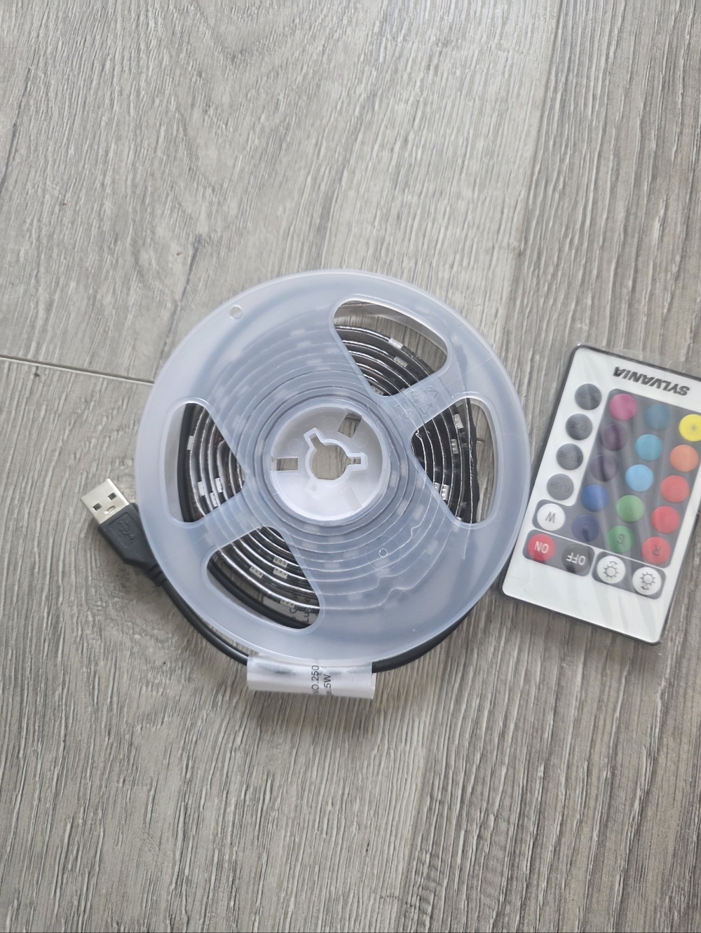 Sylvania Mosaic RGB LED Light Strip - Picture 2 of 4